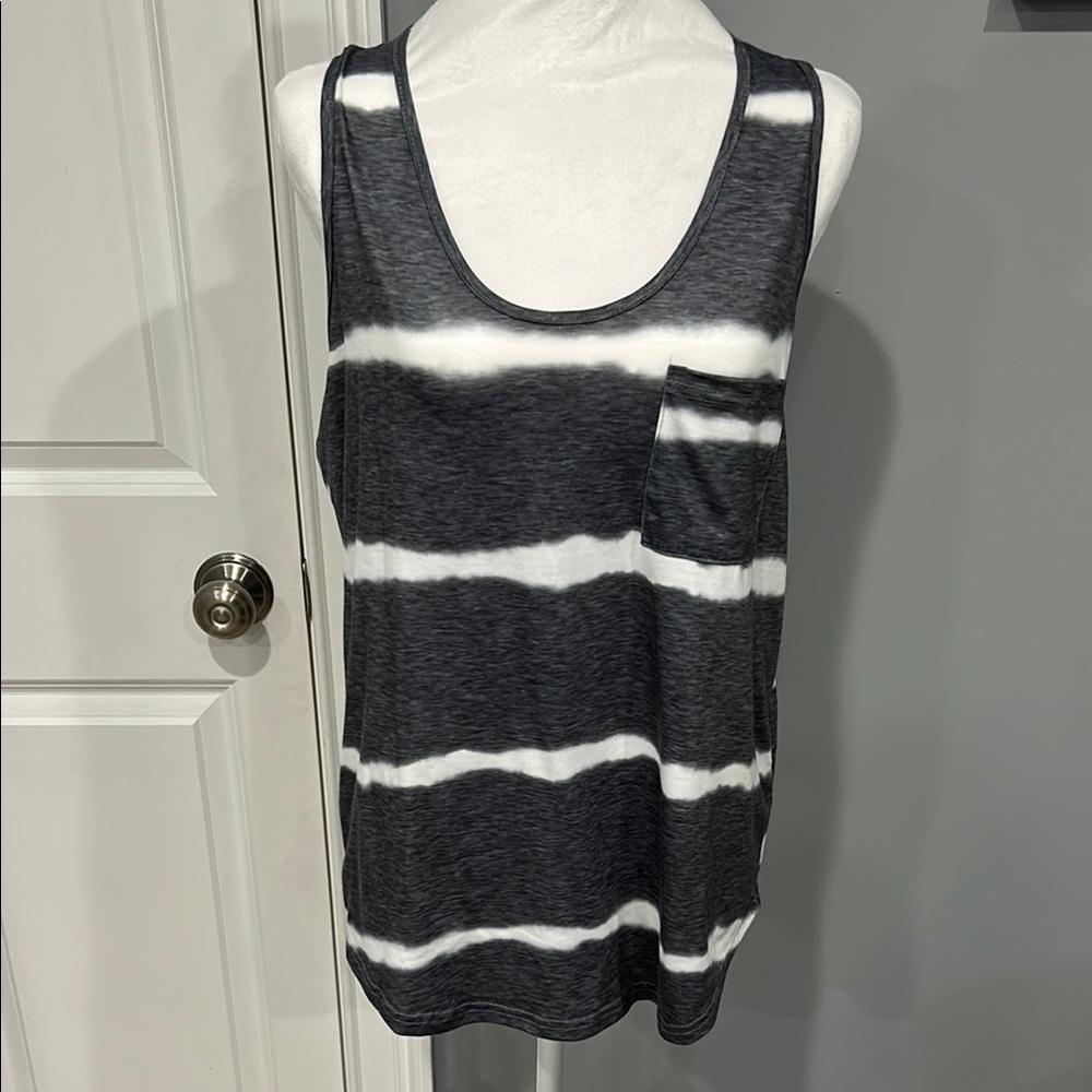Gray and White Sleeveless Relaxed Tank Top